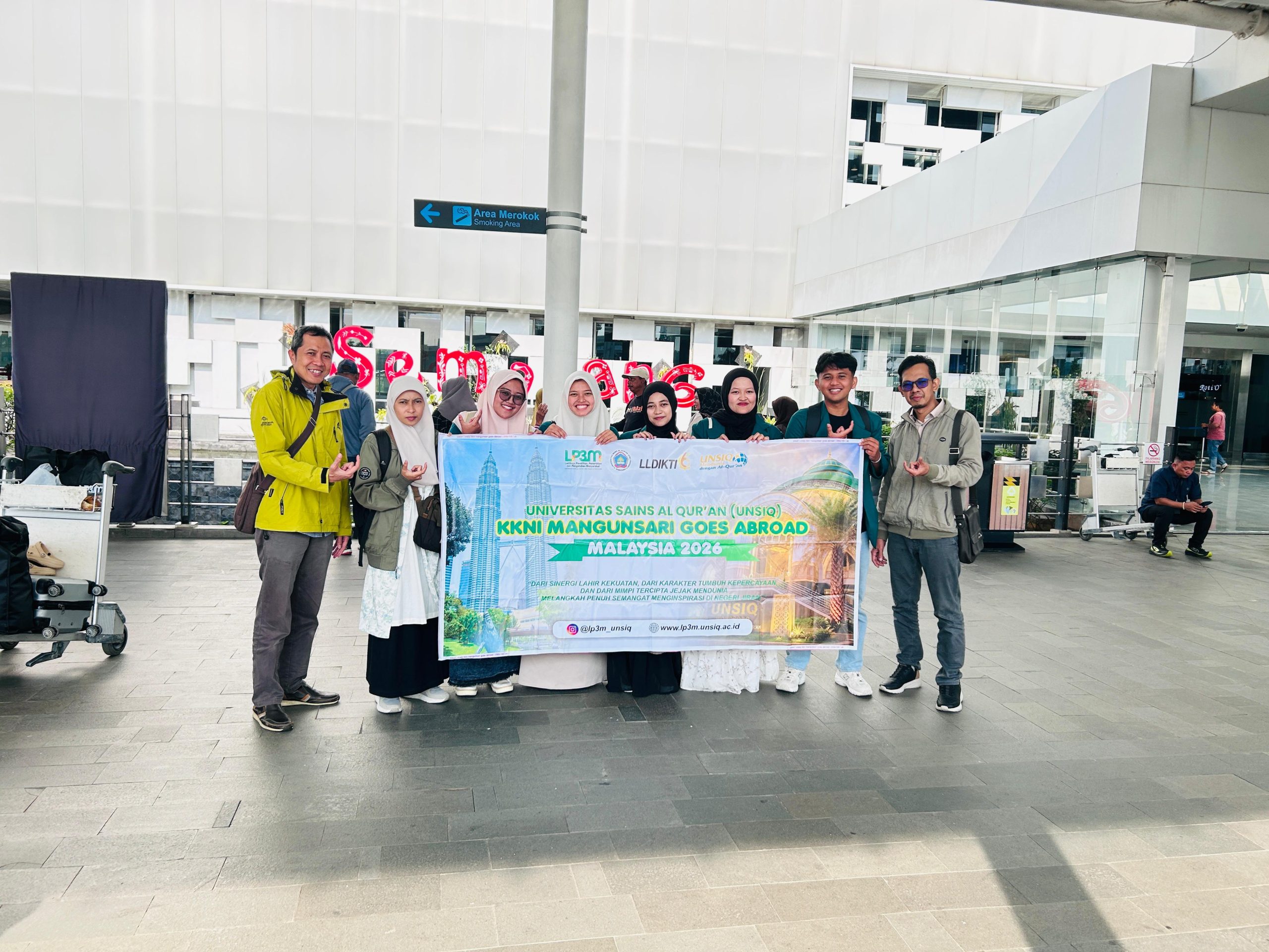 Mahasiswa UNSIQ Ikuti KKN Internasional Mangunsari Goes Abroad 2026 di Malaysia
